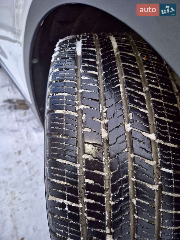 Хетчбек Chevrolet Bolt EV 2018 в Івано-Франківську