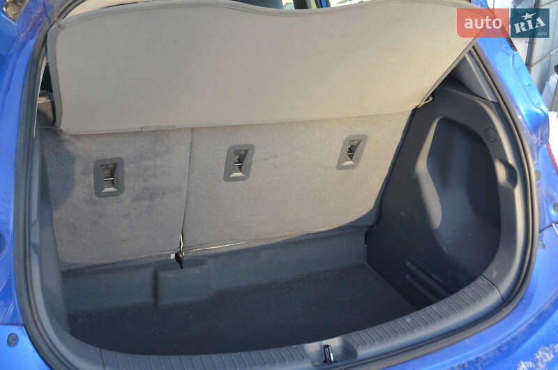 Хэтчбек Chevrolet Bolt EV 2021 в Киеве фото 9 Хэтчбек Chevrolet Bolt EV 2021 в Киеве
