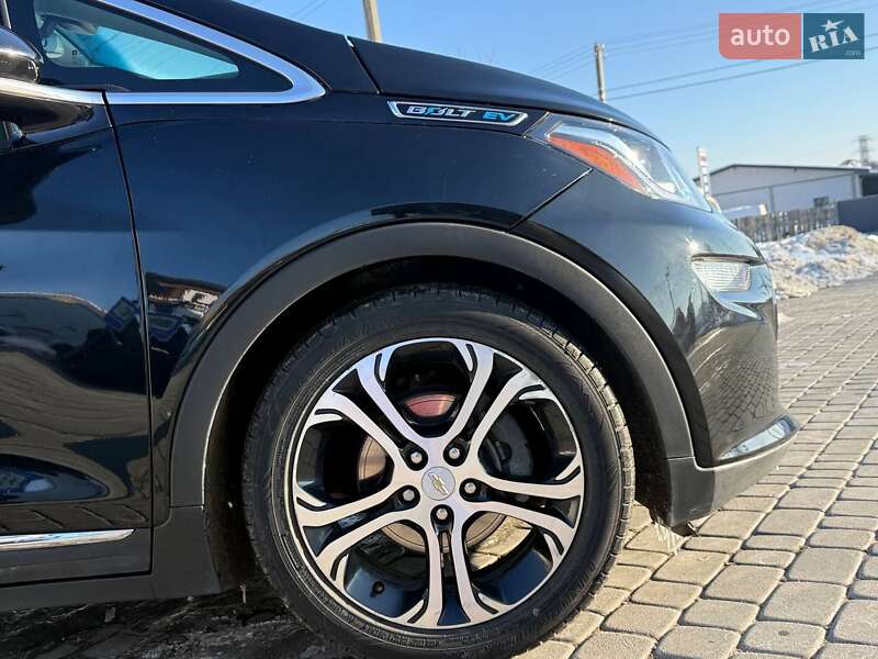 Хэтчбек Chevrolet Bolt EV 2017 в Львове