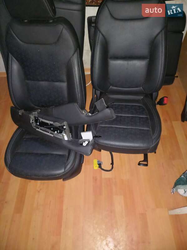 Хэтчбек Chevrolet Bolt EV 2023 в Киеве фото 11 Хэтчбек Chevrolet Bolt EV 2023 в Киеве