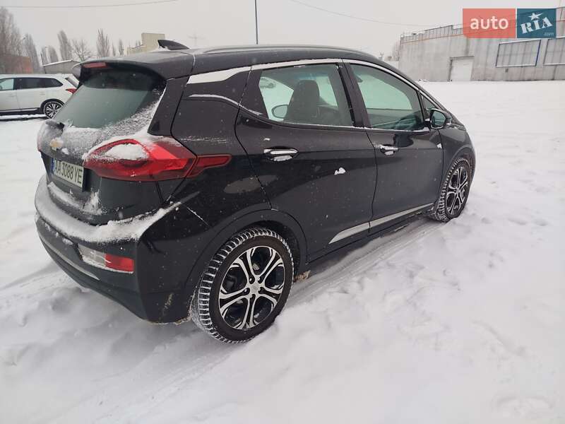 Хэтчбек Chevrolet Bolt EV 2020 в Киеве фото 6 Хэтчбек Chevrolet Bolt EV 2020 в Киеве