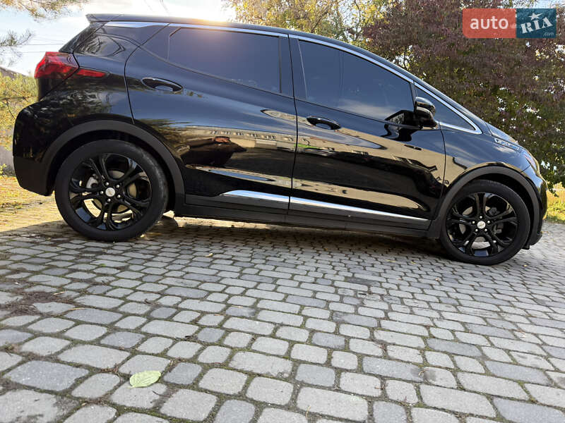 Хэтчбек Chevrolet Bolt EV 2018 в Тернополе фото 21 Хэтчбек Chevrolet Bolt EV 2018 в Тернополе