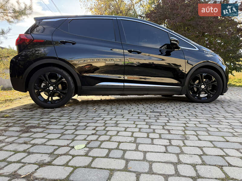 Хэтчбек Chevrolet Bolt EV 2018 в Тернополе фото 22 Хэтчбек Chevrolet Bolt EV 2018 в Тернополе