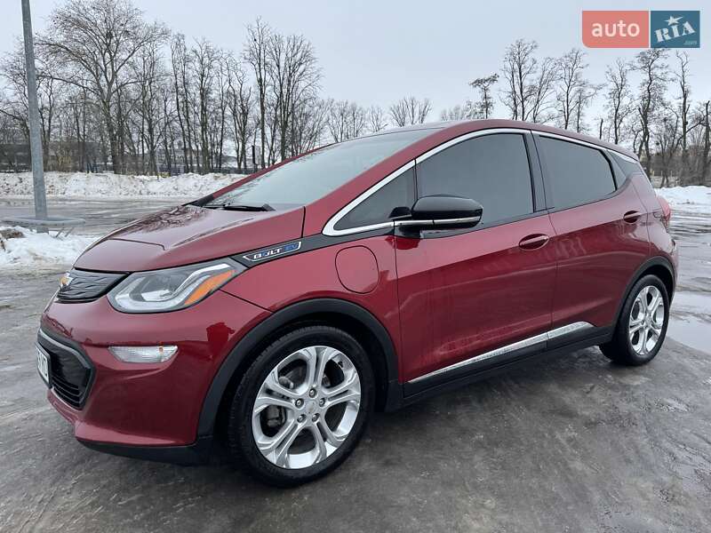 Хэтчбек Chevrolet Bolt EV 2021 в Киеве