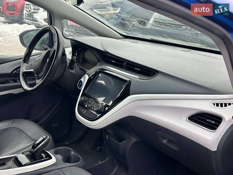 Хэтчбек Chevrolet Bolt EV 2021 в Луцке фото 7 Хэтчбек Chevrolet Bolt EV 2021 в Луцке