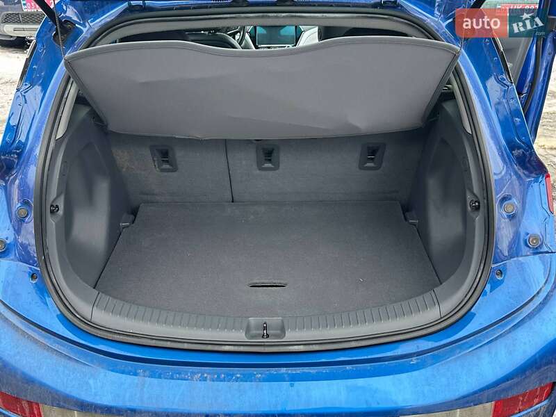 Хэтчбек Chevrolet Bolt EV 2021 в Луцке фото 15 Хэтчбек Chevrolet Bolt EV 2021 в Луцке