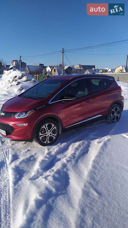 Хэтчбек Chevrolet Bolt EV 2020 в Вараше