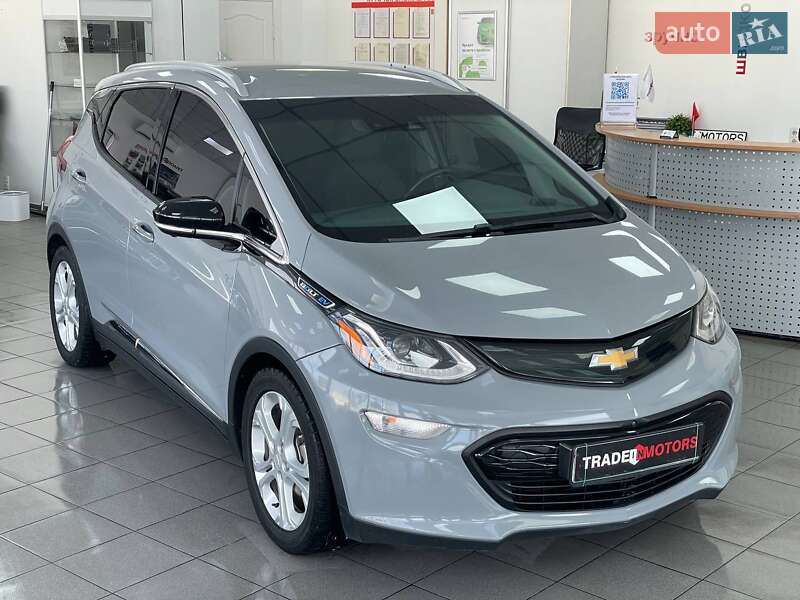 Хэтчбек Chevrolet Bolt EV 2019 в Киеве
