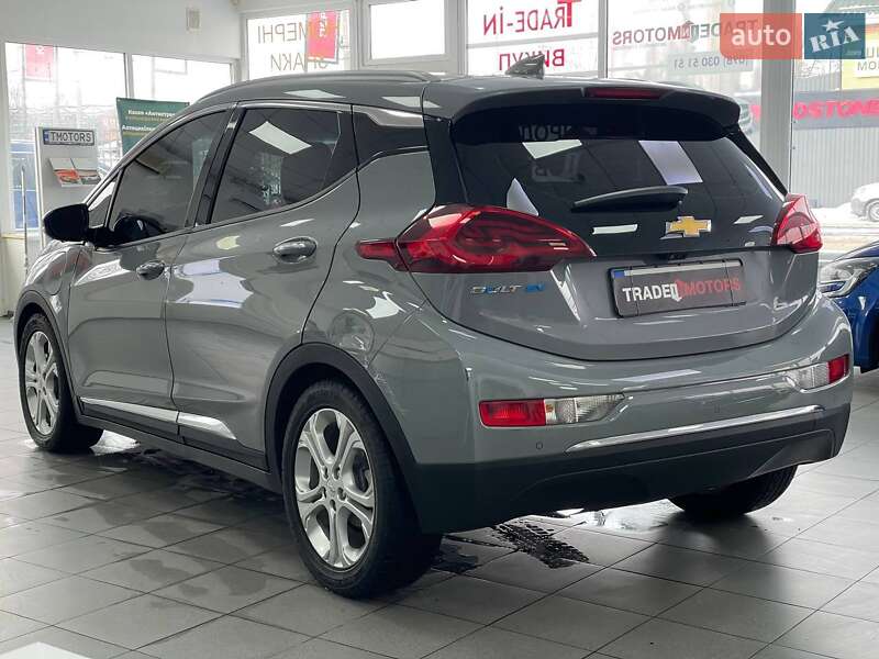 Хэтчбек Chevrolet Bolt EV 2019 в Киеве