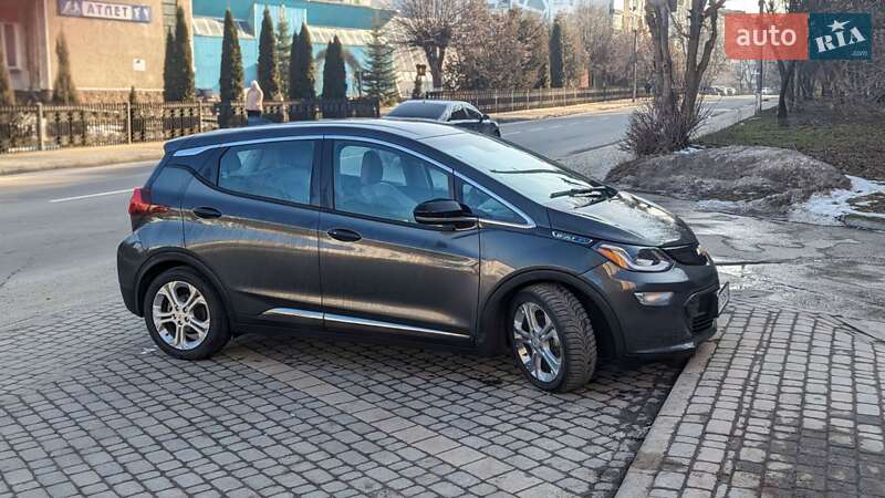 Хэтчбек Chevrolet Bolt EV 2021 в Ивано-Франковске фото 9 Хэтчбек Chevrolet Bolt EV 2021 в Ивано-Франковске