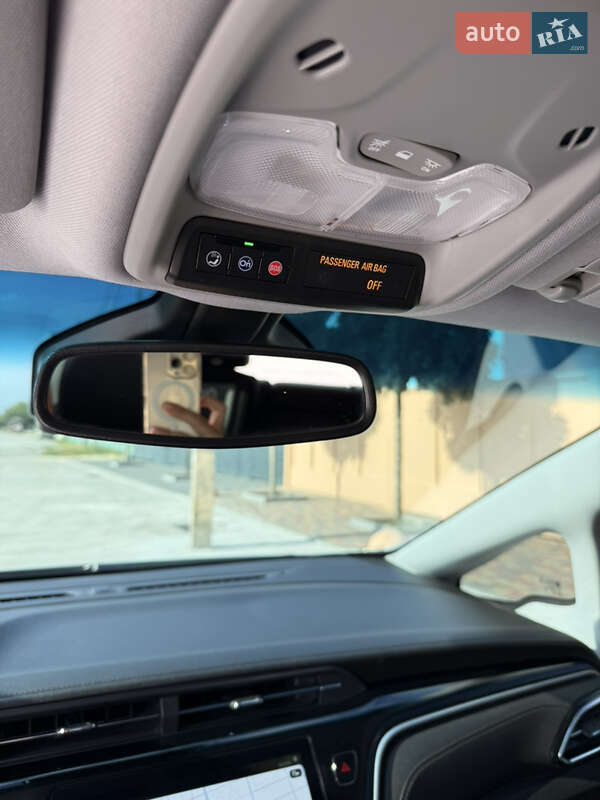 Хэтчбек Chevrolet Bolt EV 2023 в Новомосковске фото 12 Хэтчбек Chevrolet Bolt EV 2023 в Новомосковске