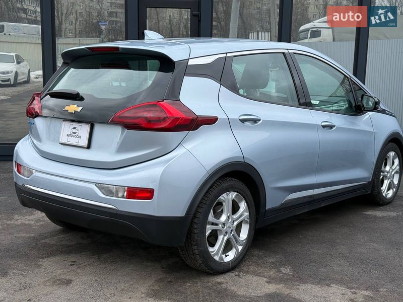 Хэтчбек Chevrolet Bolt EV 2017 в Киеве