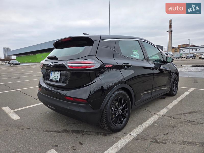 Хэтчбек Chevrolet Bolt EV 2022 в Киеве фото 4 Хэтчбек Chevrolet Bolt EV 2022 в Киеве