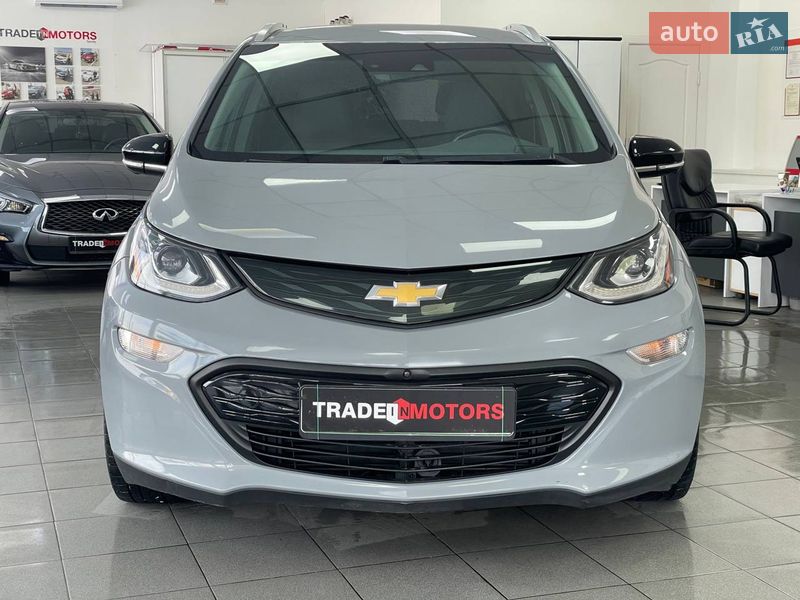 Хэтчбек Chevrolet Bolt EV 2019 в Киеве