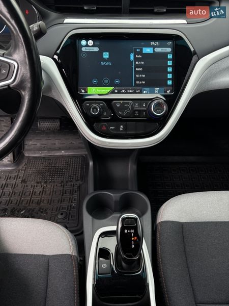 Хэтчбек Chevrolet Bolt EV 2018 в Белогородке