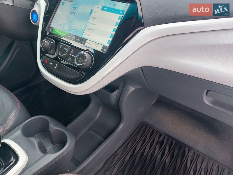Хэтчбек Chevrolet Bolt EV 2020 в Луцке