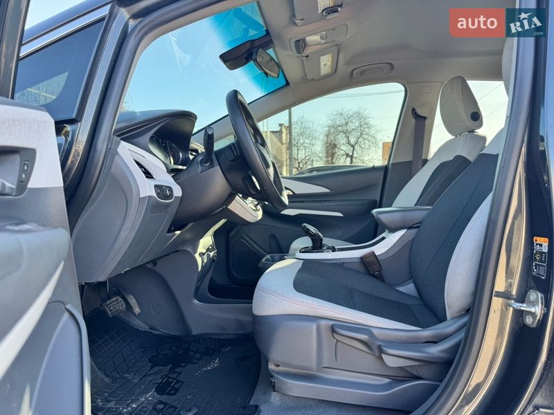 Хэтчбек Chevrolet Bolt EV 2017 в Сумах