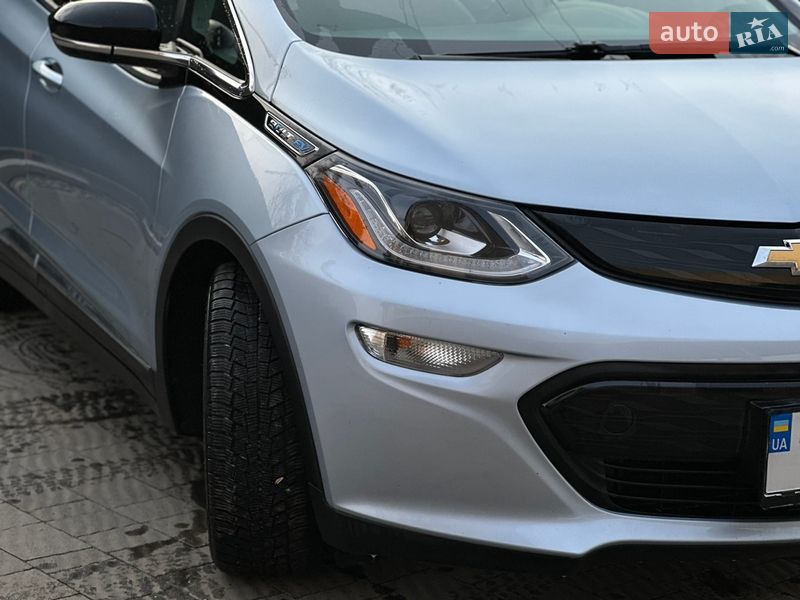 Хэтчбек Chevrolet Bolt EV 2017 в Ужгороде