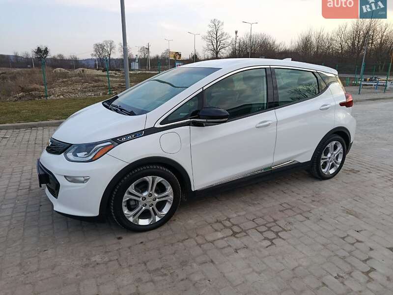 Хэтчбек Chevrolet Bolt EV 2020 в Золочеве