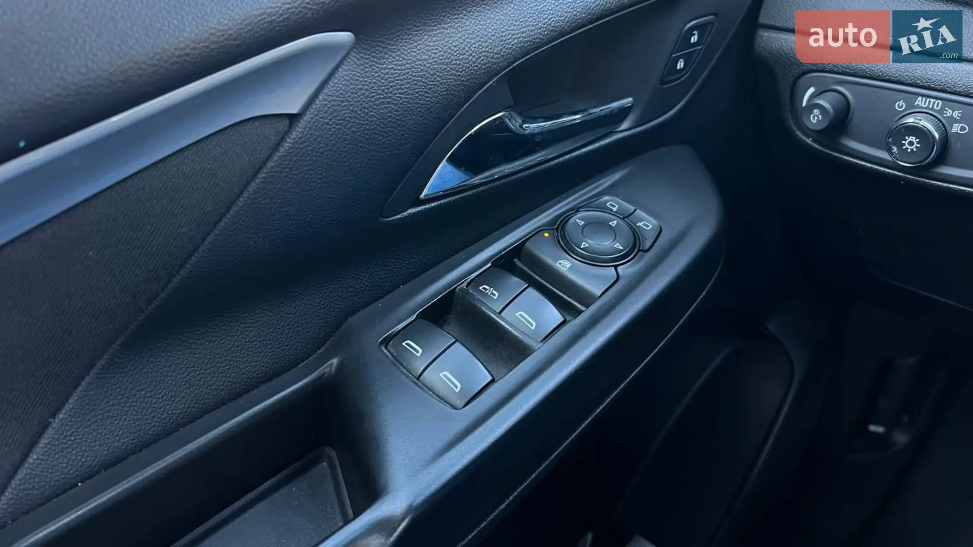 2023 Chevrolet Bolt EUV - мініатюра 18