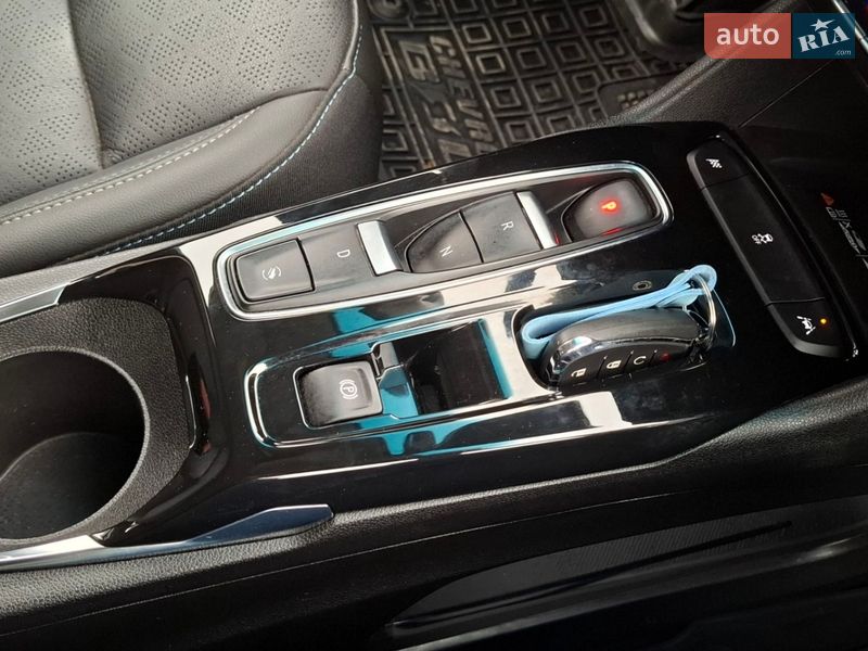 Хэтчбек Chevrolet Bolt EV 2023 в Тернополе