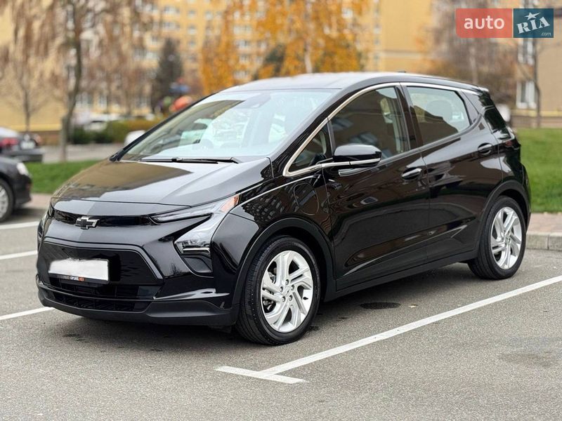 Хэтчбек Chevrolet Bolt EV 2023 в Киеве фото 7 Хэтчбек Chevrolet Bolt EV 2023 в Киеве