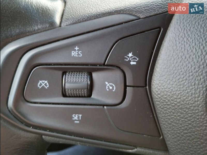 Хэтчбек Chevrolet Bolt EV 2021 в Кропивницком