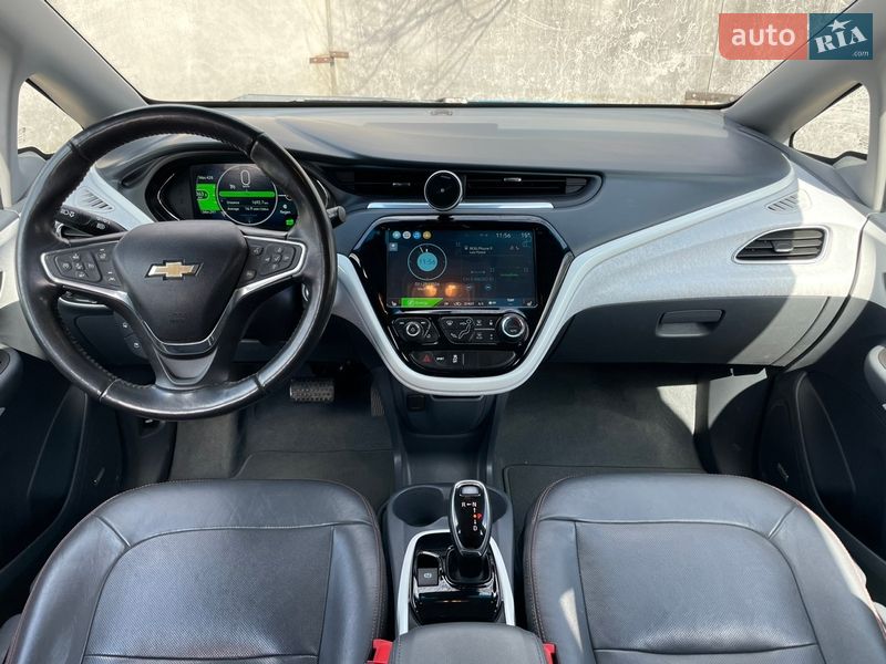 Хэтчбек Chevrolet Bolt EV 2019 в Киеве