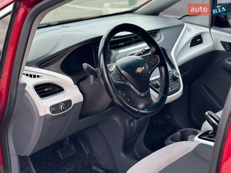 Хэтчбек Chevrolet Bolt EV 2017 в Житомире фото 7 Хэтчбек Chevrolet Bolt EV 2017 в Житомире