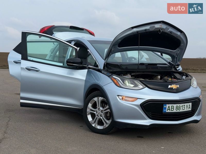 Хэтчбек Chevrolet Bolt EV 2017 в Шаргороде