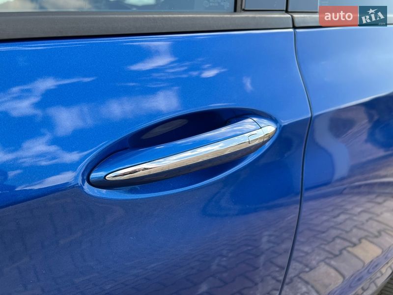 Хэтчбек Chevrolet Bolt EV 2017 в Киеве фото 13 Хэтчбек Chevrolet Bolt EV 2017 в Киеве