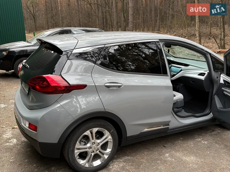 Chevrolet Bolt EV 2021 VIN 1G1FY6S07M4109257 фото оголошення 10 з 44