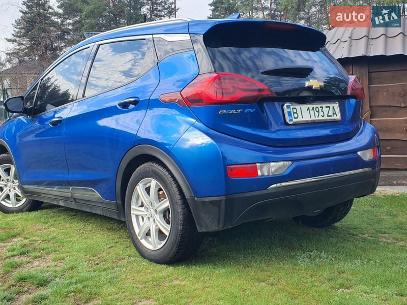 Хэтчбек Chevrolet Bolt EV 2017 в Полтаве