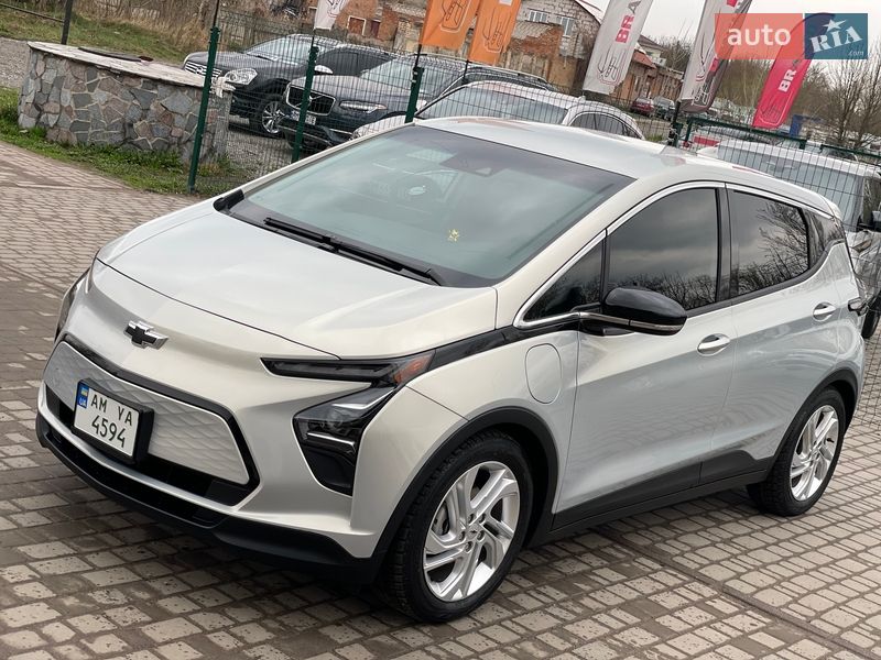Хэтчбек Chevrolet Bolt EV 2023 в Бердичеве фото 3 Хэтчбек Chevrolet Bolt EV 2023 в Бердичеве