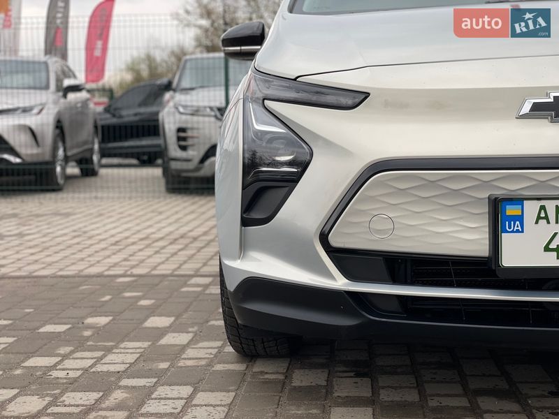 Хэтчбек Chevrolet Bolt EV 2023 в Бердичеве фото 9 Хэтчбек Chevrolet Bolt EV 2023 в Бердичеве
