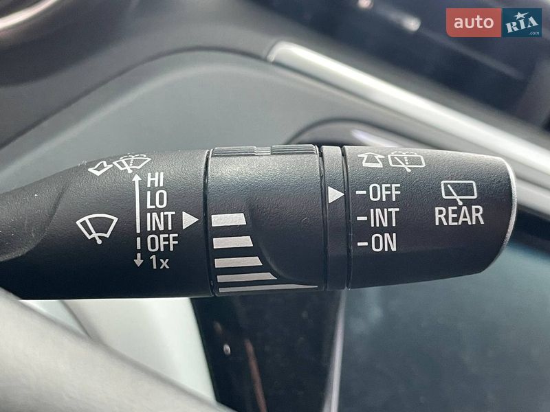 Хэтчбек Chevrolet Bolt EV 2019 в Киеве фото 22 Хэтчбек Chevrolet Bolt EV 2019 в Киеве