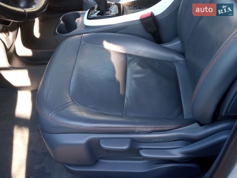 Хетчбек Chevrolet Bolt EV 2018 в Рівному