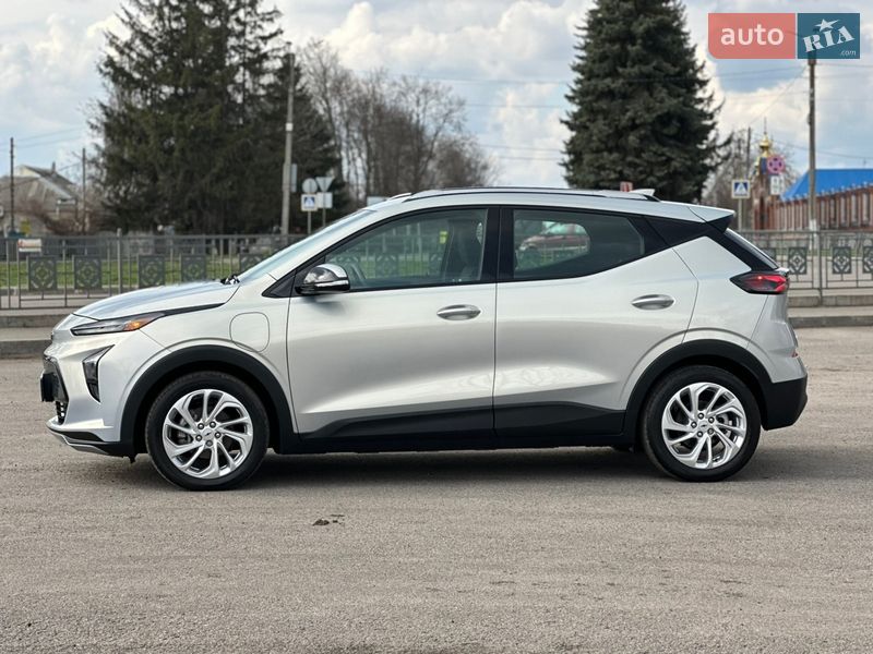 Хетчбек Chevrolet Bolt EV 2023 в Первомайську