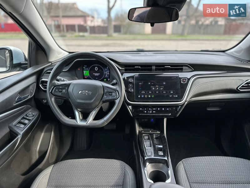 Хетчбек Chevrolet Bolt EV 2023 в Первомайську