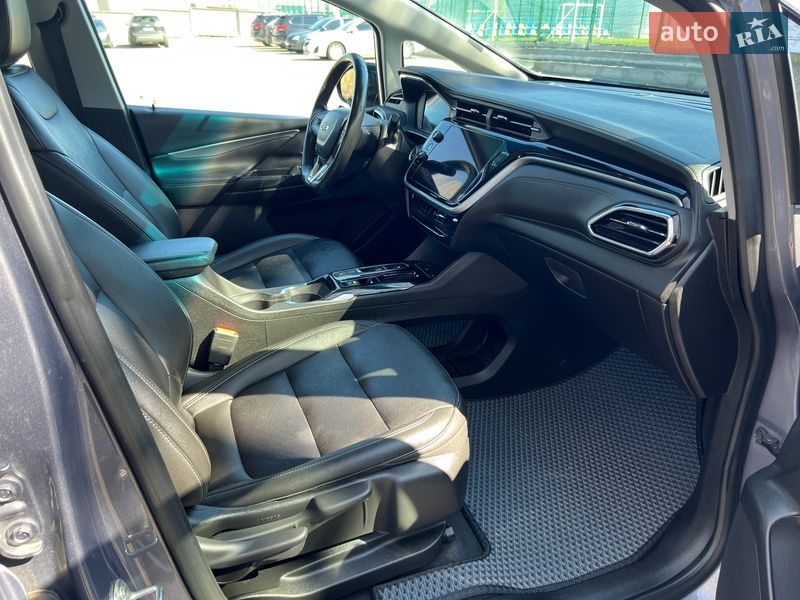 Хетчбек Chevrolet Bolt EV 2023 в Києві