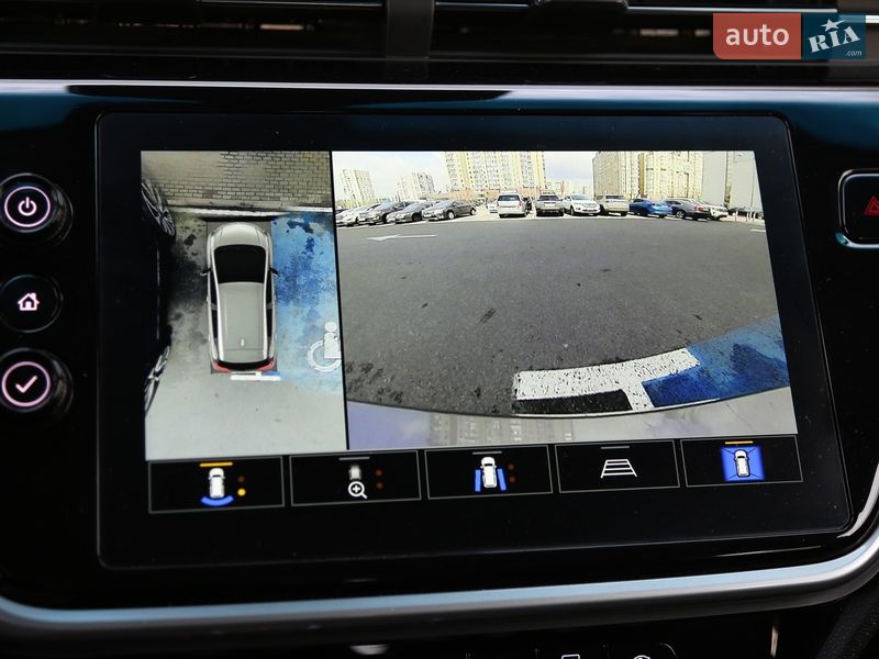 Хетчбек Chevrolet Bolt EV 2023 в Києві