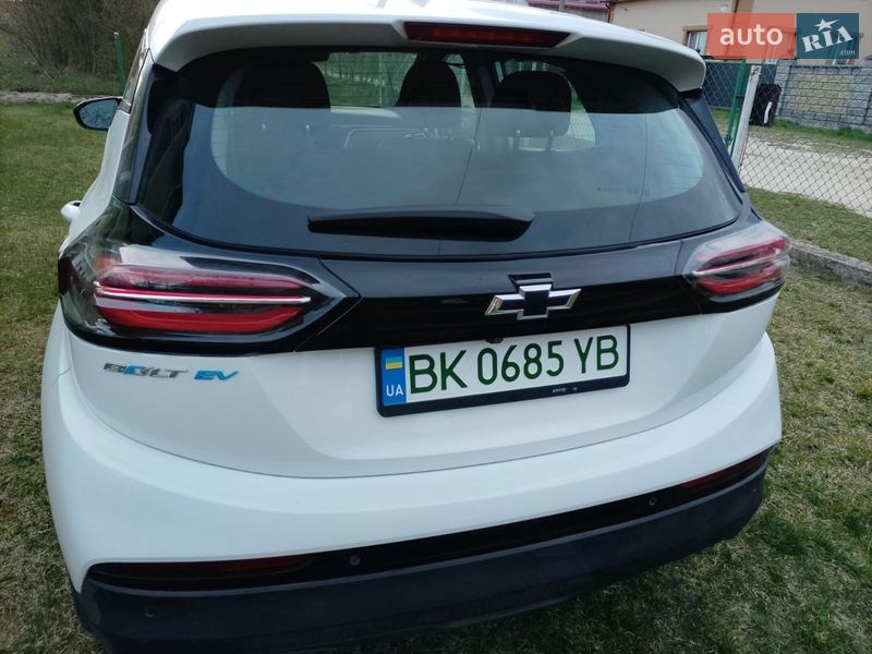 Хетчбек Chevrolet Bolt EV 2022 в Березному