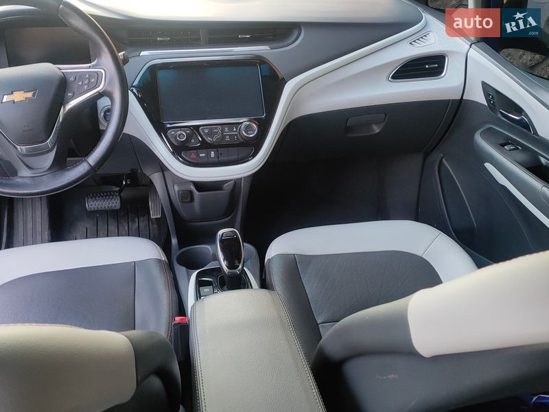 Хэтчбек Chevrolet Bolt EV 2021 в Житомире фото 15 Хэтчбек Chevrolet Bolt EV 2021 в Житомире