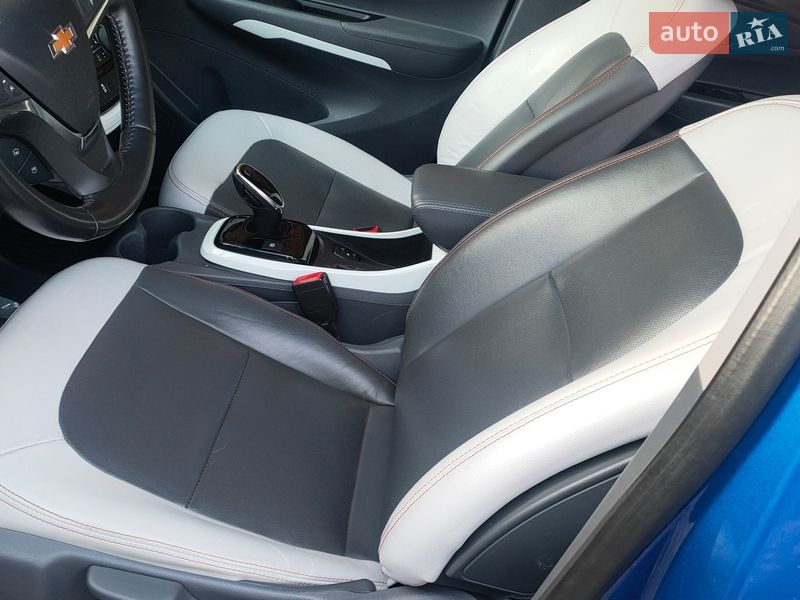 Хэтчбек Chevrolet Bolt EV 2021 в Житомире фото 16 Хэтчбек Chevrolet Bolt EV 2021 в Житомире