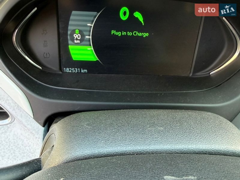 Хэтчбек Chevrolet Bolt EV 2019 в Одессе фото 35 Хэтчбек Chevrolet Bolt EV 2019 в Одессе