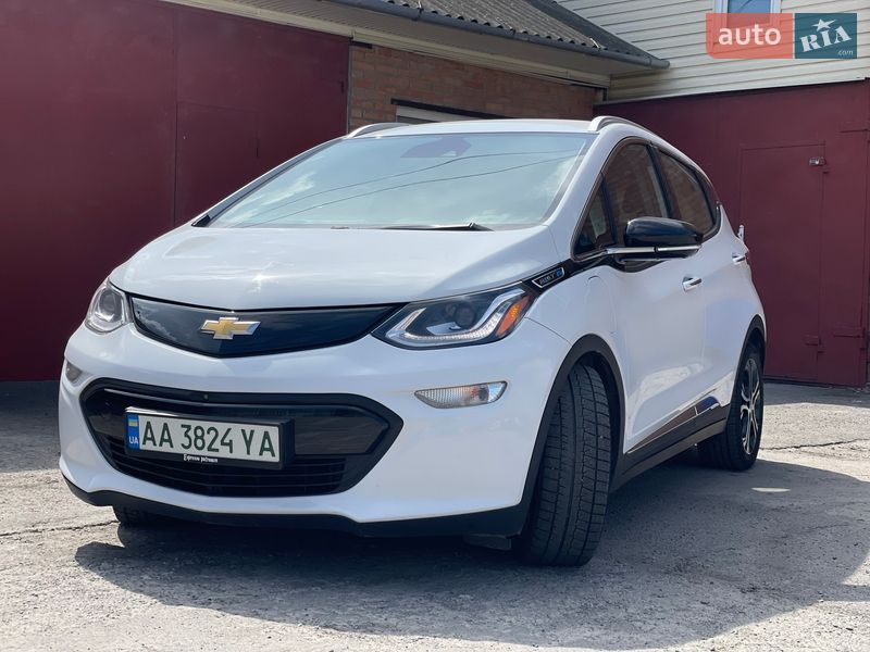 Хэтчбек Chevrolet Bolt EV 2017 в Виннице фото 3 Хэтчбек Chevrolet Bolt EV 2017 в Виннице