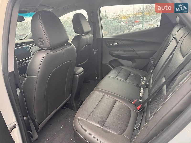 Хэтчбек Chevrolet Bolt EV 2023 в Львове фото 17 Хэтчбек Chevrolet Bolt EV 2023 в Львове