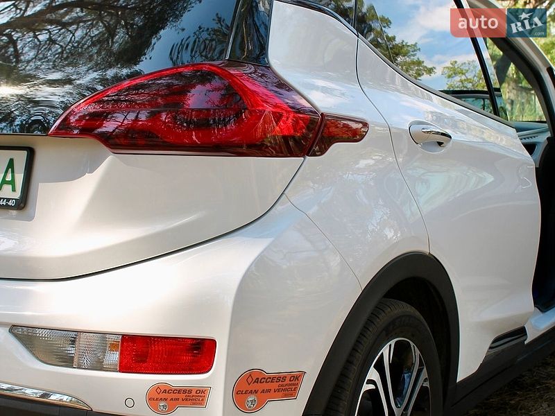 Хэтчбек Chevrolet Bolt EV 2019 в Днепре