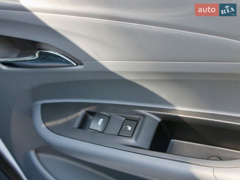 Хэтчбек Chevrolet Bolt EV 2019 в Днепре