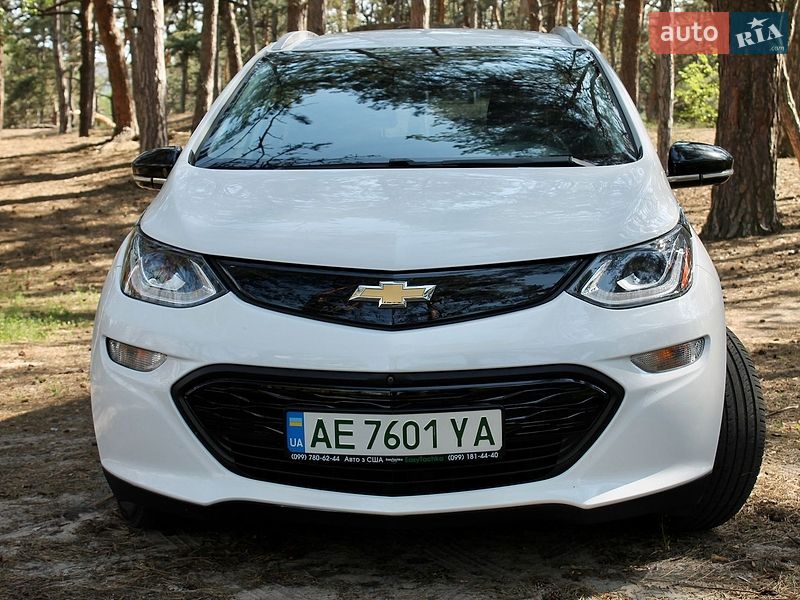 Хэтчбек Chevrolet Bolt EV 2019 в Днепре